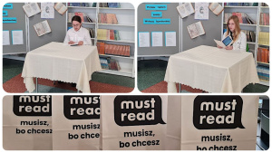 Obraz składający się z 3 zdjęć: Dwa górne zdjęcia przedstawiają dwie dziewczynki siedzące przy stoliku i czytające książkę. W tle regały z książkami. Dolne zdjęcie przedstawia 4 białe papierowe torby ustawione obok siebie, z czarnym napisem "must read. musisz, bo chcesz.